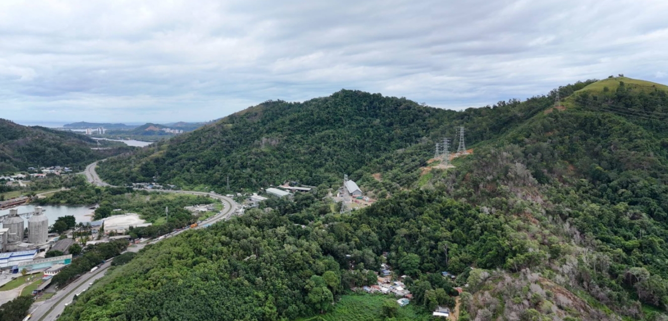 Roadside view panorama preview