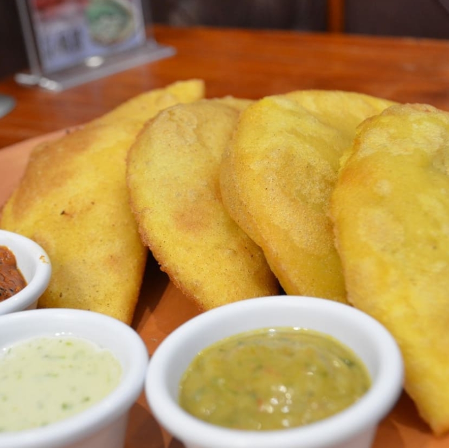 Tequeños con guasacaca en Instagram