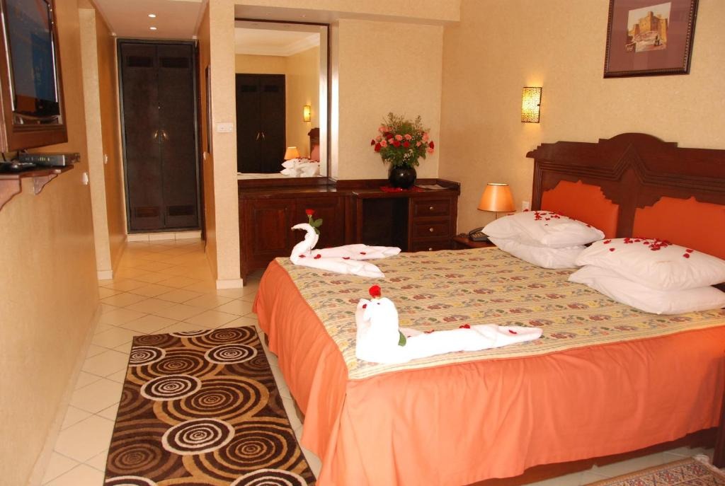 Deluxe Ocean Suite