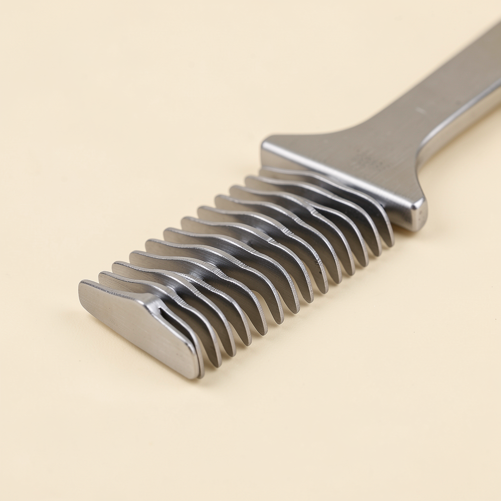 The Lice Eliminator special spiral-toothed comb