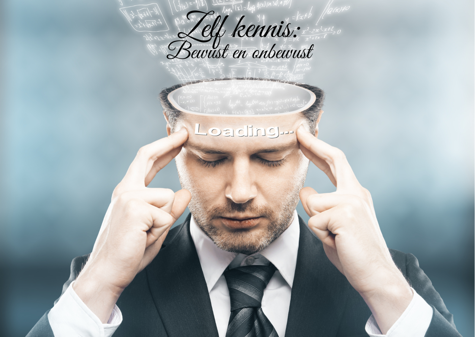 Een gestileerde afbeelding die de essentie van hypnosetherapie vertegenwoordigt. De afbeelding moet een wervelend sterrenstelsel tonen, vervat in het silhouet van een menselijk hoofd. De kleuren moeten overwegend blauw, paars en goud zijn, wat een gevoel van mysterie en verrassende creatie. Subtiele energielijnen moeten door het sterrenstelsel stromen, wat de stroom van gedachten en emoties symboliseert. De achtergrond moet diep, donkerblauw zijn, wat contrast eindeloos en de galactische wervelende indirecte. De stijl moet modern en abstract zijn, met een praktisch surrealisme. De belichting moet zacht en etherisch zijn, met een innerlijke gloed die uit het sterrenstelsel straalt. De totale compositie moet evenwichtig en harmonieus zijn en een gevoel van vrede en roest uitstralen. 4K-resolutie, hoge kwaliteit.