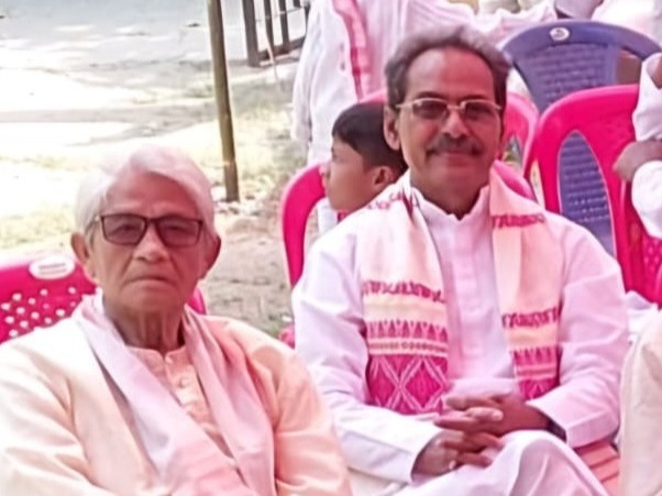 An image featuring a beautifully designed author portfolio, highlighting books, articles, and achievements. The portfolio is presented in an elegant and professional manner, with a focus on visual appeal and user experience. The image symbolizes the importance of showcasing an author's work effectively. 4k resolution, stylish, refined.