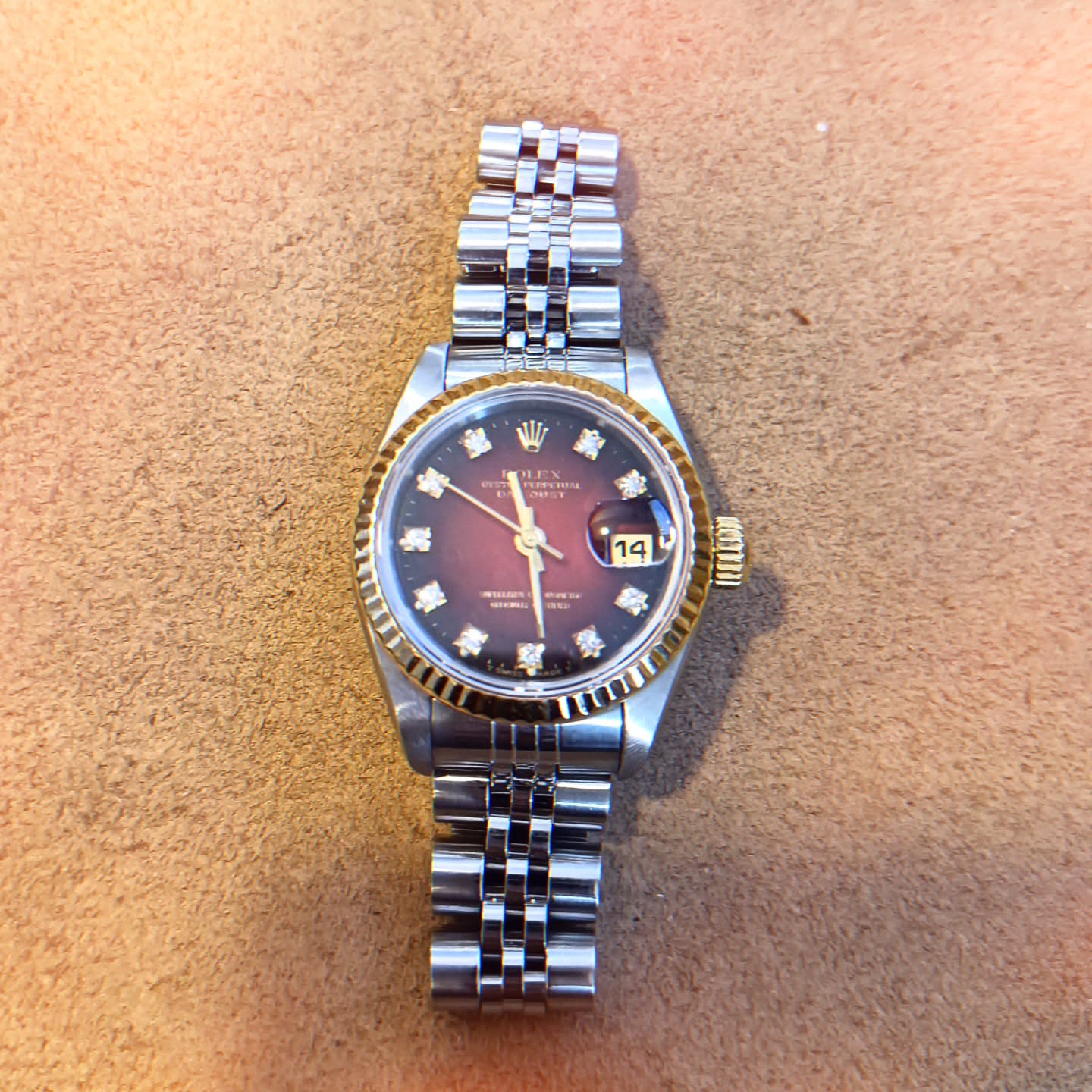Scratched bracelet before