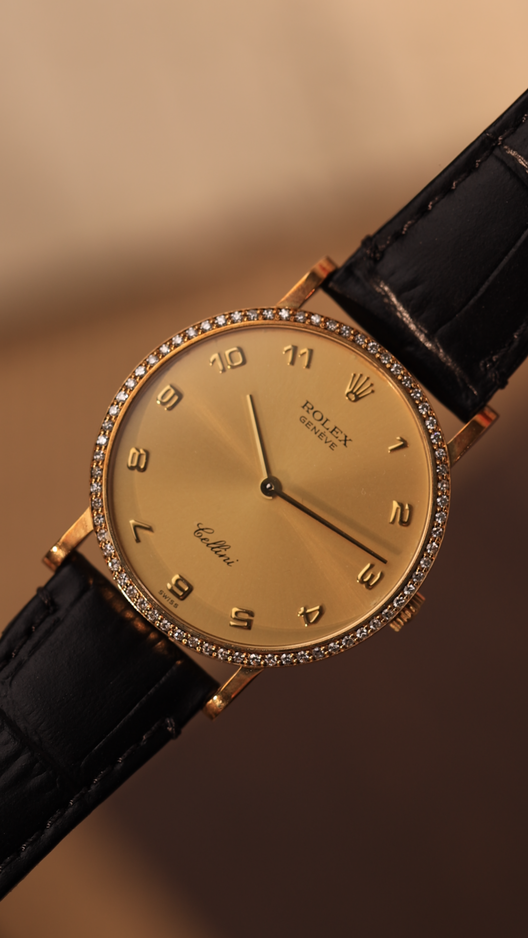 Featured vintage watch 4