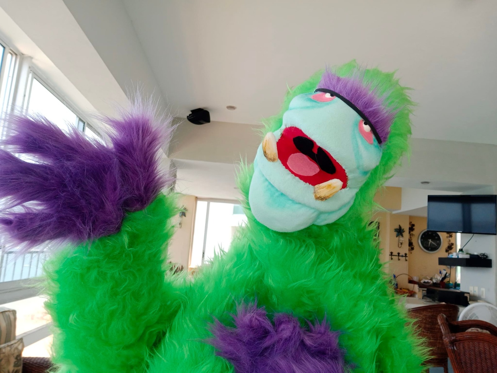 A surreal image blending reality and virtuality, featuring a mascot character seamlessly integrated into a real-world scene. The character should appear lifelike and believable, blurring the lines between the physical and digital realms. The lighting should be carefully balanced to create a sense of realism and depth. The overall style should be thought-provoking and innovative, exploring the possibilities of character design in the age of artificial intelligence.