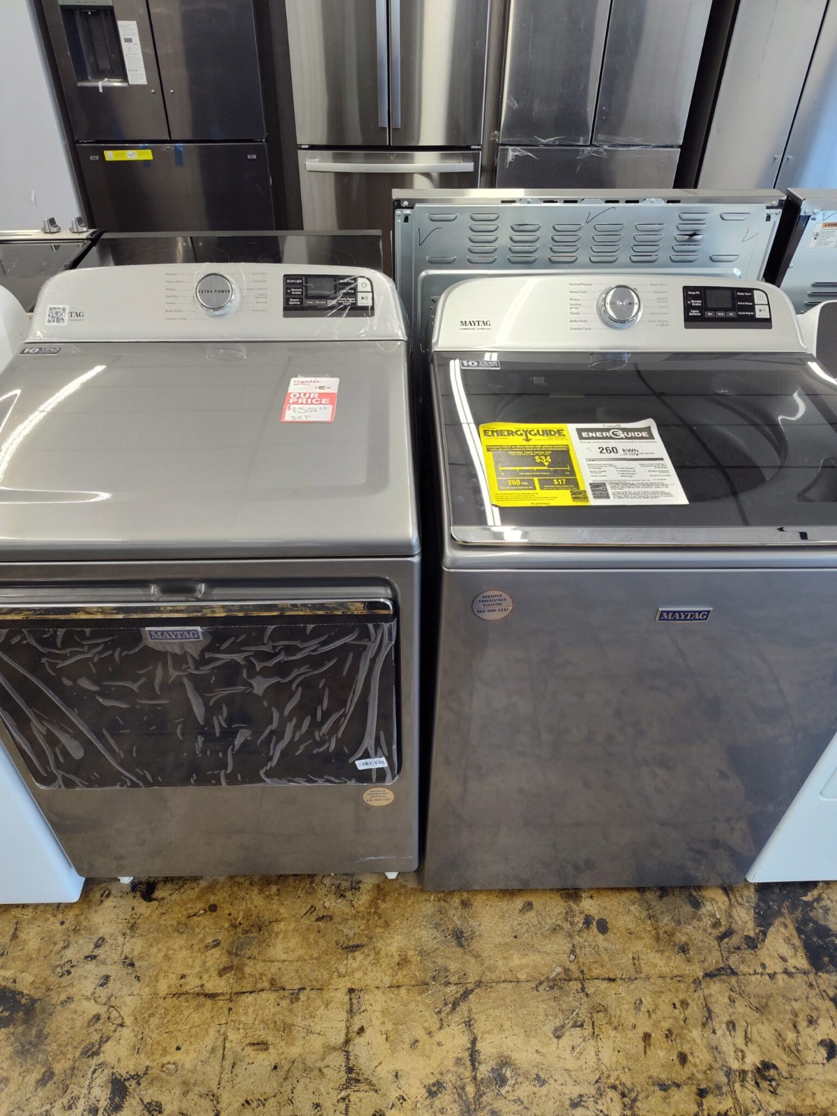 Image showing a website interface or advertisement, with clear call-outs about promotions, sales, and discounts.  The visuals should be engaging and easy to understand.