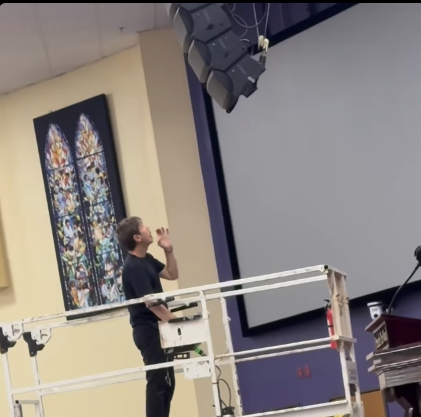 Create an abstract representation of sound design. Imagine a series of swirling patterns and shapes that represent different sound effects, such as explosions, ambient noises, and character voices. The color palette should be dynamic and expressive, reflecting the variety of sounds. Style reference: a modern art installation. Technical specs: 4K resolution, high quality rendering.